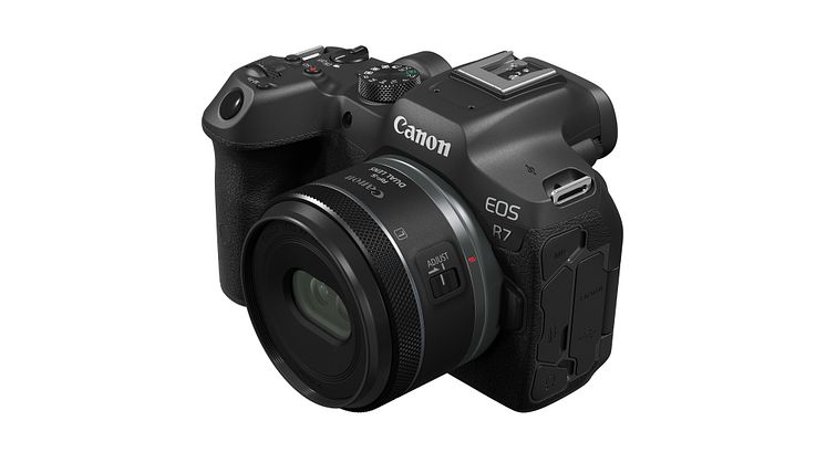 RF-S 7.8mm F4 STM EOS R7 FSL.jpg