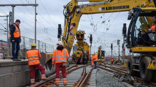 Nitton små och stora järnvägsprojekt planeras i Skåne.