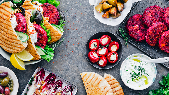 URTEKRAM UDVIDER DET GRØNNE CONVENIENCE SORTIMENT MED NYE FAMILIEFAVORITTER TIL HVERDAGENS VEGETARISKE MÅLTIDER
