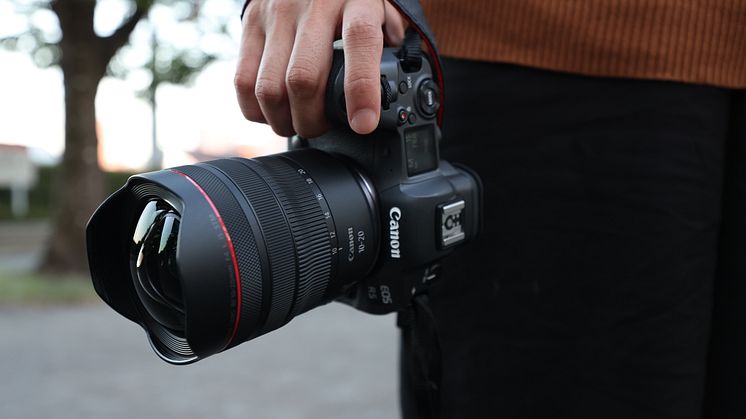 RF 10-20mm F4 L IS STM-Lifestyle-R5B_0296[1]