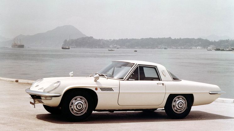 Mazda 100 år
