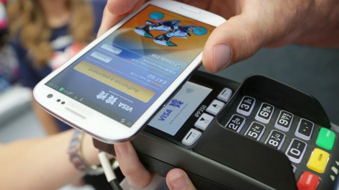 Visa rozšíří mobilní platby do 12 evropských zemí do konce roku 2017