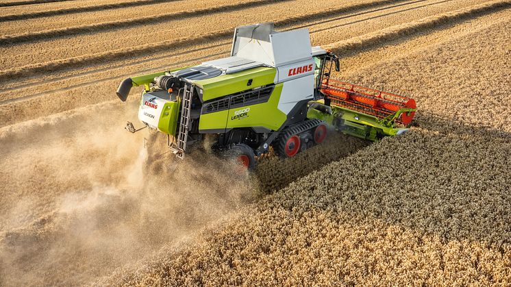 CLAAS LEXION 5500 TERRA TRAC med CONVIO FLEX 770