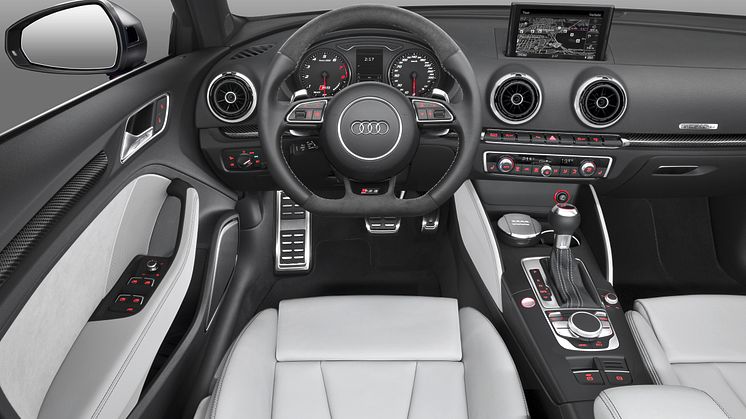 Audi RS 3 Sportback cockpit