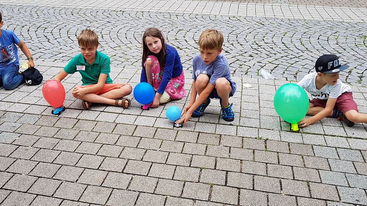 Energie erleben mit Luftballonautos