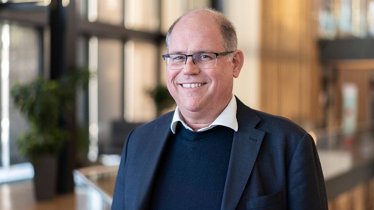 Trond Fladvad, leder for Storebrand Forsikring er opptatt av at forsikring må bidra til lavere forbruk. Vi må passe bedre på tingene våre. og velge reparasjon og gjenbruk der det gir like gode resultater som å fornye.