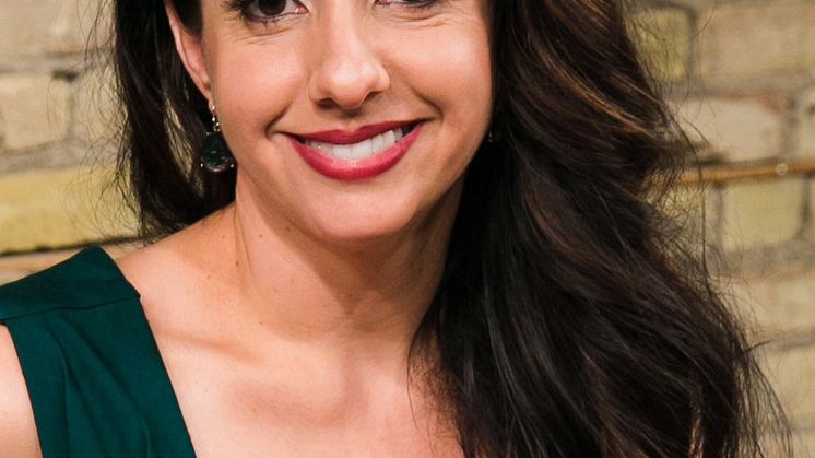 Abby Jimenez.jpg