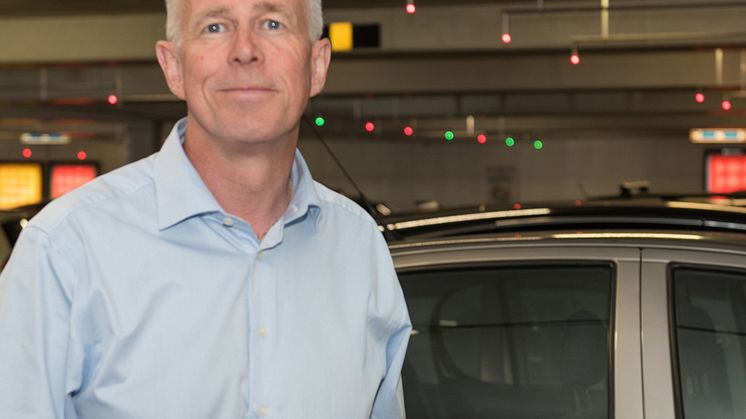 Arne Voll, kommunikasjonssjef i Gjensidige_ Mange skader i trange parkeringshus