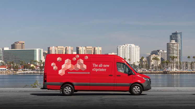 Mercedes-Benz eSprinter 2024