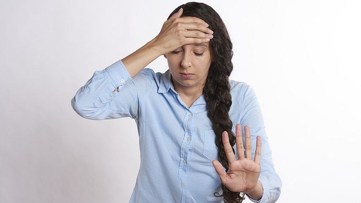 upset-gee39de3d9_1280.jpg
