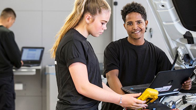 Fordons- och transportprogrammet på Nobelgymnasiet är populärast av de yrkesförberedande programmen på Karlstads kommunala gymnasieskolor. Foto: Johan Eklund
