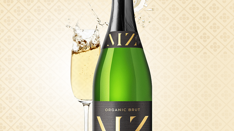Hola Mz Cava by Måns Zelmerlöw