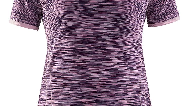 Active Comfort shortsleeve i färgen cameo/Montana