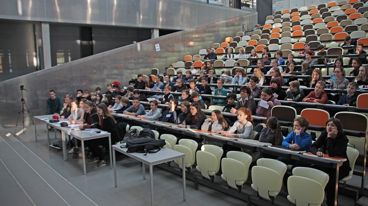 MINT-Förderung: 12. Tag der Naturwissenschaften für Schülerinnen und Schüler der 6. Klassen am 22. Februar 2018