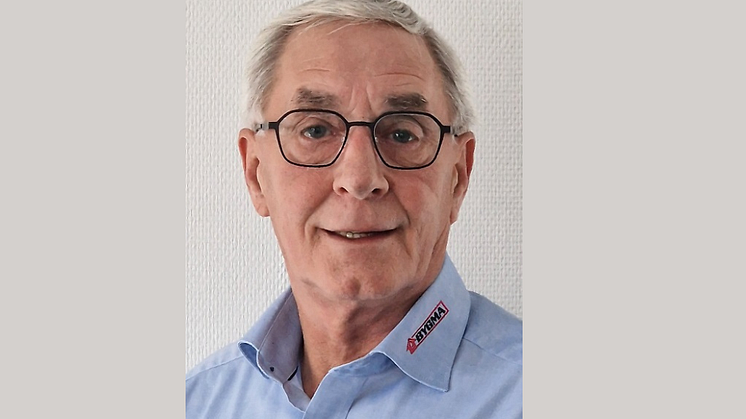 Efter tæt på 20 år i Bygma, træder regionsdirektør Jens Jensen - efter eget ønske – tilbage som regionsdirektør for Bygmas Region Øst