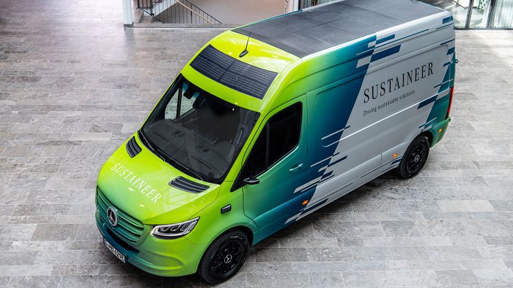 Mercedes-Benz Sustaineer är baserad på eldrivna eSprinter och har bland annat platta solpaneler på taket och partikelfilter som renar omgivande luft.