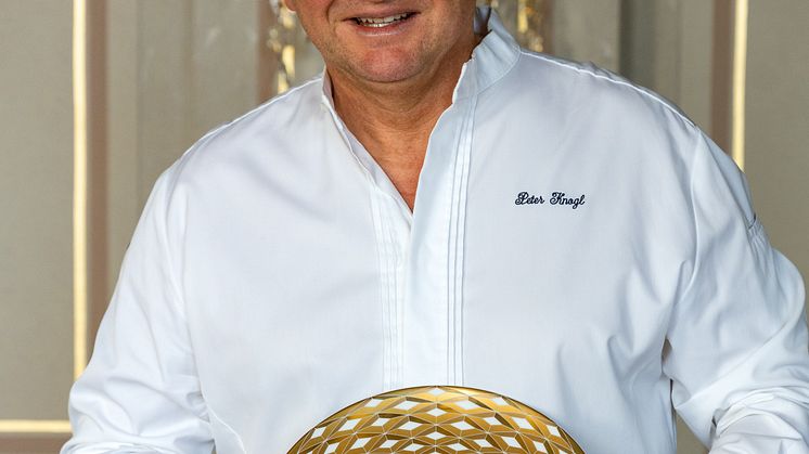 Peter Knogl_La Liste 2025_C_Grand Hotel Les Trois Rois_.jpg