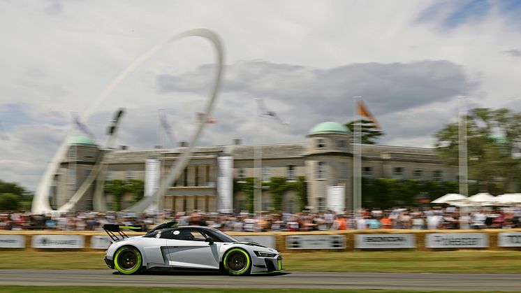 Audi R8 LMS GT2