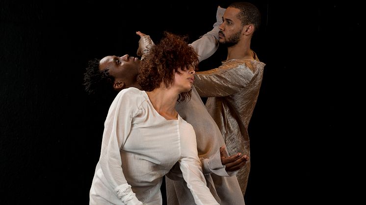 Adagio for a hacked life - foto Oscar O'Ryan