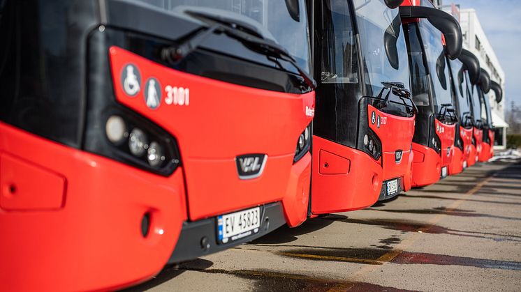 Elbusser på Alnabru bussanlegg_Foto Sporveien