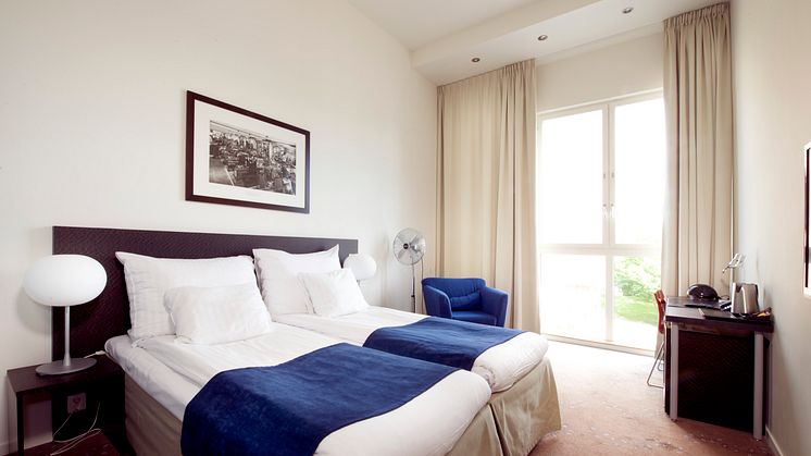 Hotel-deluxe-twin-room-clarion-collection-hotel-bolinder-munktell
