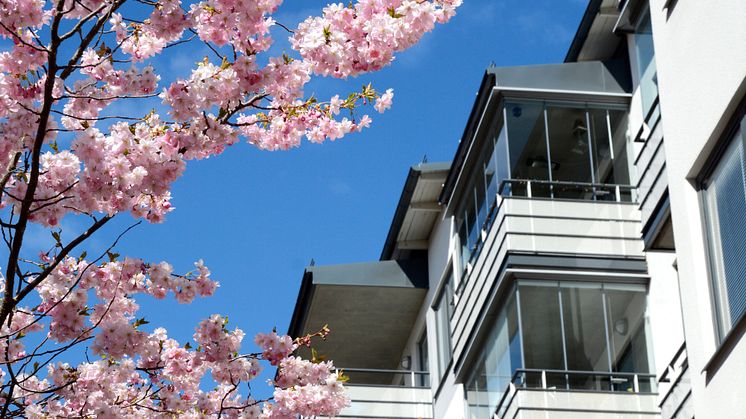 Fastighetsmäklarna spår stabilisering