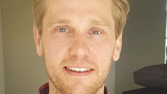 Entreprenadarv och fotbollsintresse