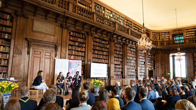 Här är årets nominerade till Kompassrosen – stipendiet för unga som visat prov på mod, tanke och handlingskraft