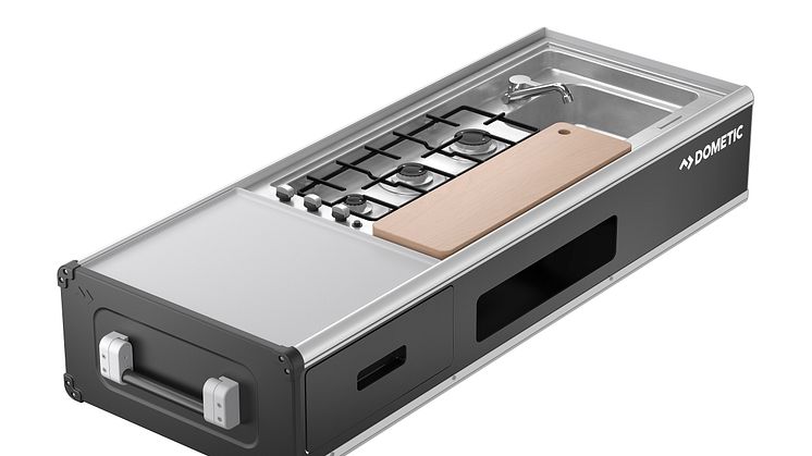 Dometic Introducerar Branschens Första Infällbara Pentry Som Fungerar På Insidan Och Utsidan