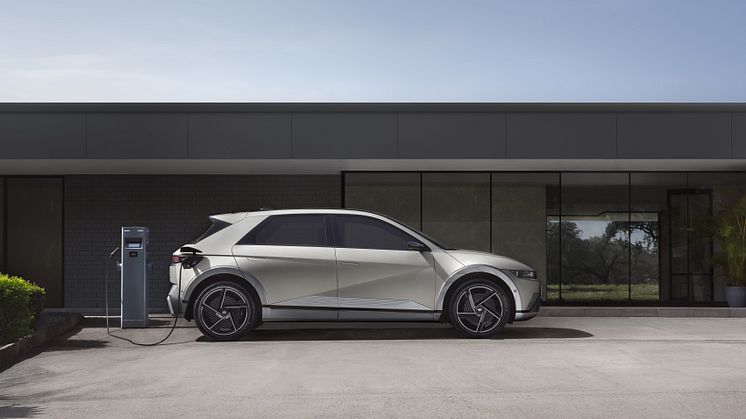 hyundai-ioniq-5-n-line-model-0324-exterior-04