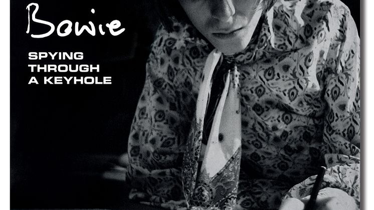 David Bowie - Spying Through A Keyhole 
