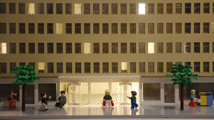 Sveavägen 44 i LEGO, entré