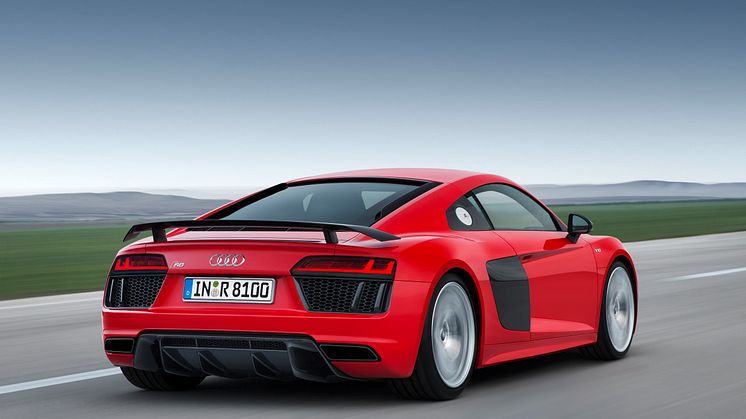 Audi præsenterer anden generation af supersportsvognen R8 i Genève