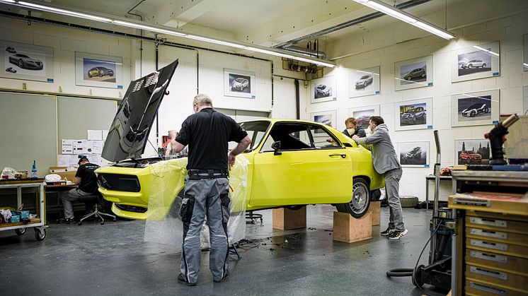 11_Opel-Manta-GSe-ElektroMOD-516518