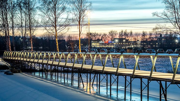 Leverans av brobelysning till Kyrkparken, Barkarby