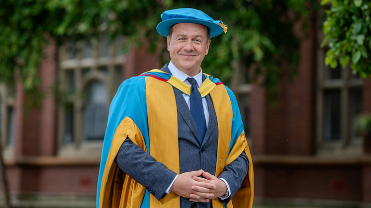 Robin Ferris. Photo Credit Simon Veit-WIlson .png