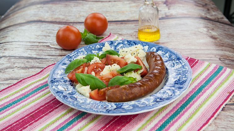 Cabanossy med italiensk sallad