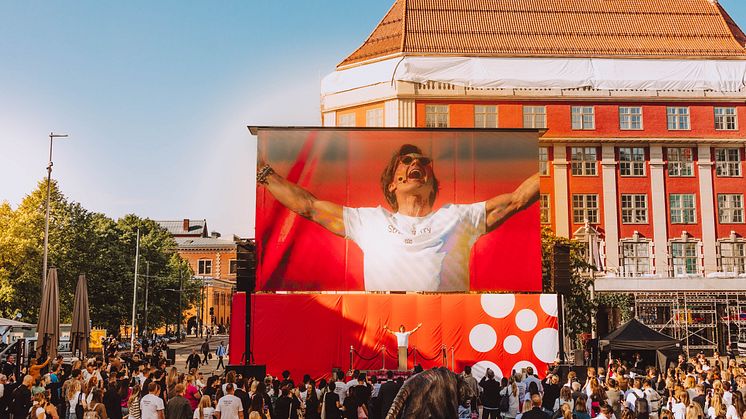 Strawberry is born and takes on the role as the Nordic travel industry's biggest challenger