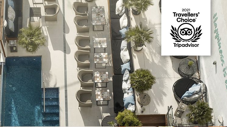 The hotel consists of 45 uniquely and personal designed rooms in the center of the vibrating quarters of El Terreno overlooking the great harbor, with rooftop sun terrace and outdoor pool.  