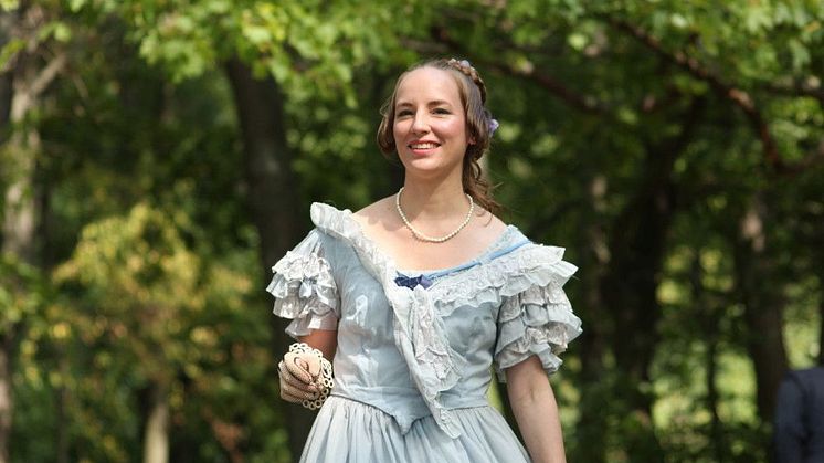 Tanzkünstlerin und Tanzhistorikerin Mareike Greb - Foto: Elke Leinhoß