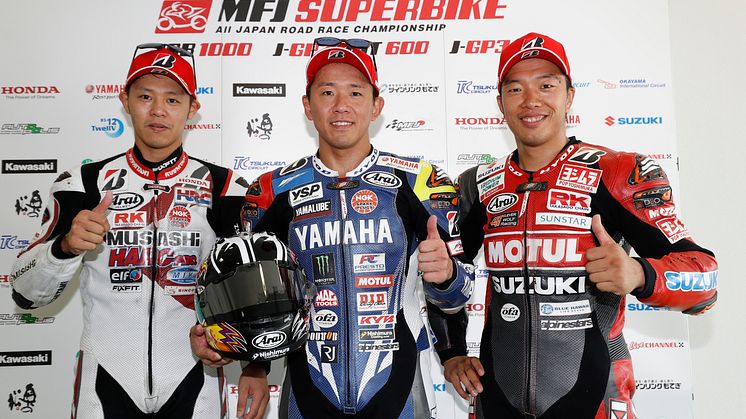 オートポリスで2連勝を達成した中須賀克行選手