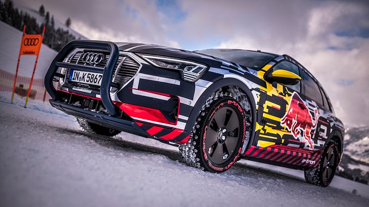 Audi e-tron på styrtløbsløjpe