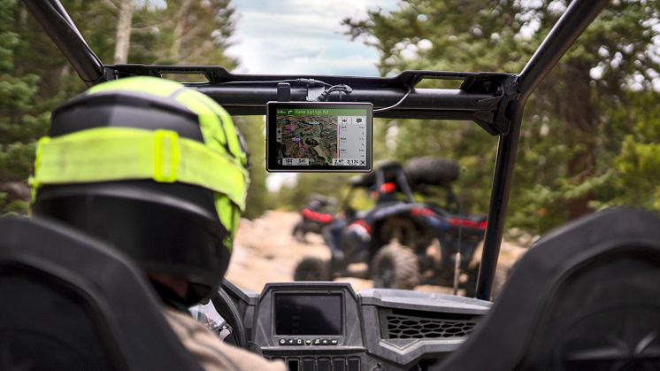 Garmin_Tread SxS Edition_Lifestye 