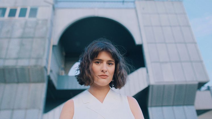 Press photo 1 - format wide - Marie Sahba 