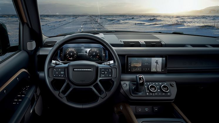 LR_DEF_20MY_Interior_100919_05