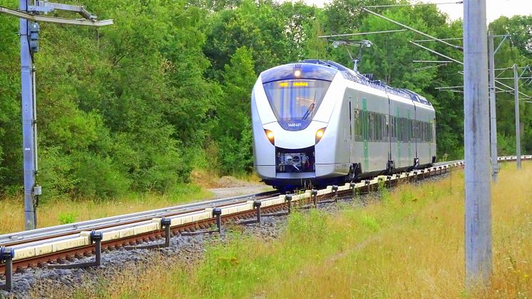 Batterieelektrischer Triebzug Coradia Continental von Alstom bei ersten Testfahrten im Prüf- und Validationcenter Wegberg-Wildenrath (NRW) am 26. Juli 2022. (Foto: VMS) 