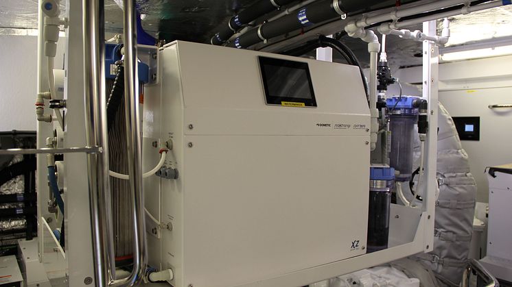 Hi-res image - Dometic - A Dometic XZ watermaker has been installed on a new Sunseeker 86 to produce ultra-pure water for spot-free cleaning of the black hull