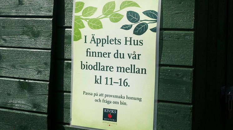 Biodlare i samarbete med Kiviks musteri.