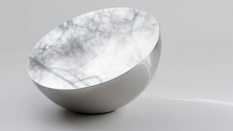 Aura - speilserie designet av Bjørn van den Berg, for den danske produsenten New Works. 