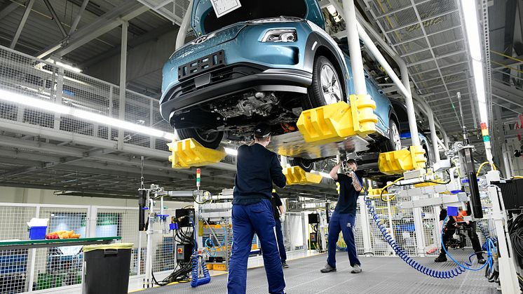 Hyundai_Kona_electric_Werk_Nosovice_075